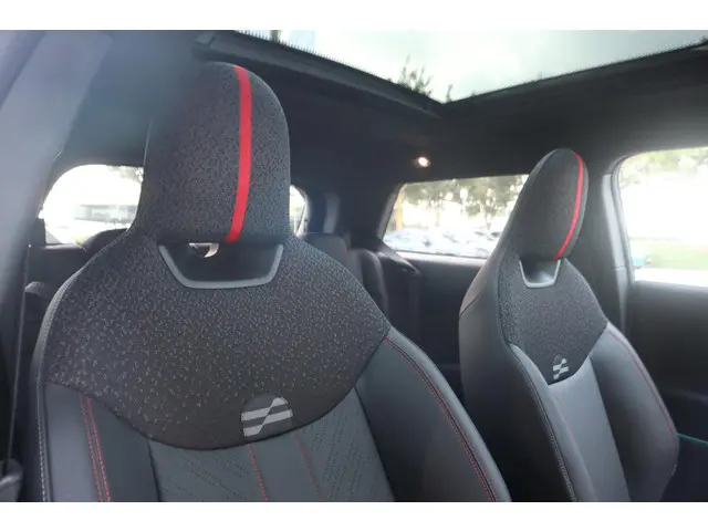 MINI 3-Deurs E 2025 Elektrisch 18