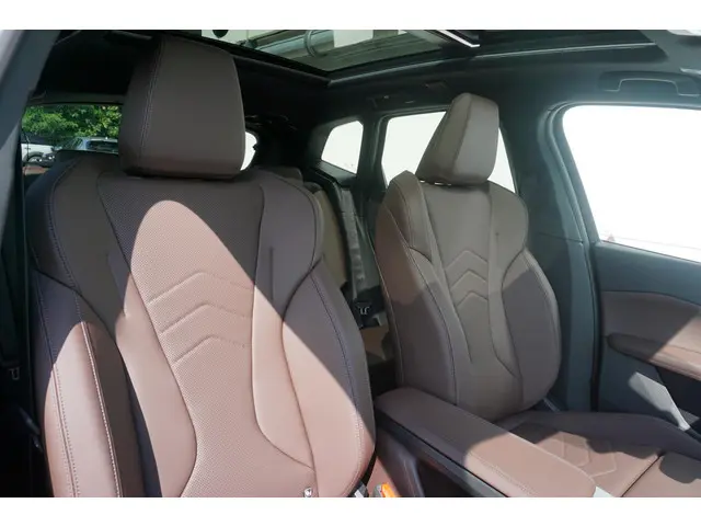 BMW 2 Serie Active Tourer 220i 2024 Benzine 8