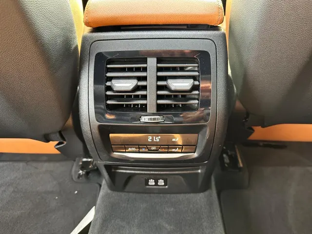 BMW X4 xDrive20i Bns Ed.+ PANORAMADAK | NAP ! 2021 Benzine 28