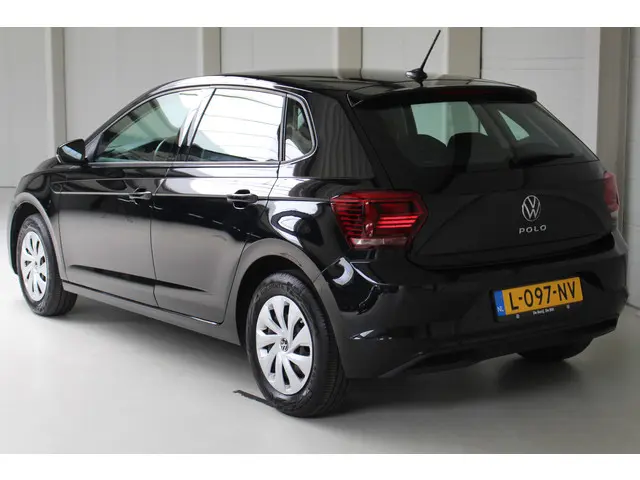 Volkswagen Polo 1.0 TSI Comfortline 2021 Benzine 3