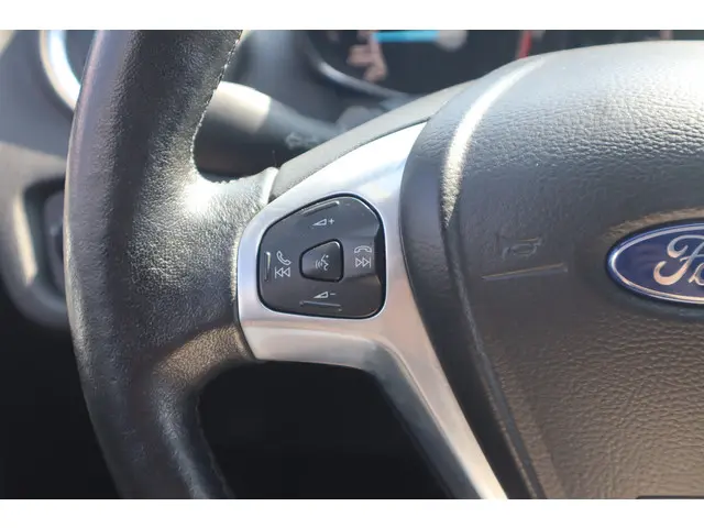 Ford Fiesta 1.0 EcoBoost Titanium 2014 Benzine 18