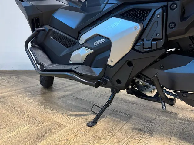 Honda NC 750 Scooter X-ADV KEYLESS LED 2022 Benzine 21