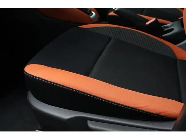 Nissan Micra 1.0L Acenta 2018 Benzine 11