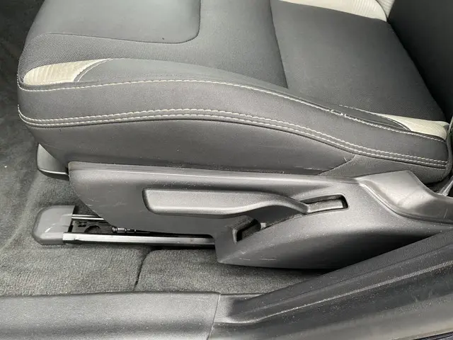 Volvo V60 1.6 T3 R-Design 2013 Benzine 16