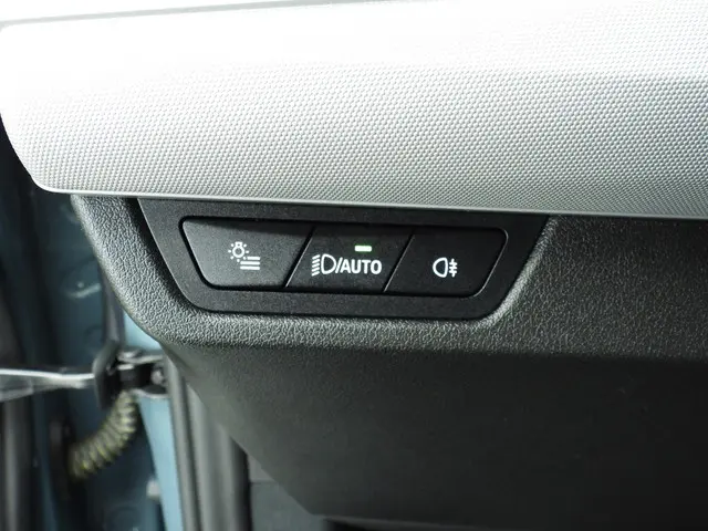 BMW X1 sDrive18i 2023 Benzine 29