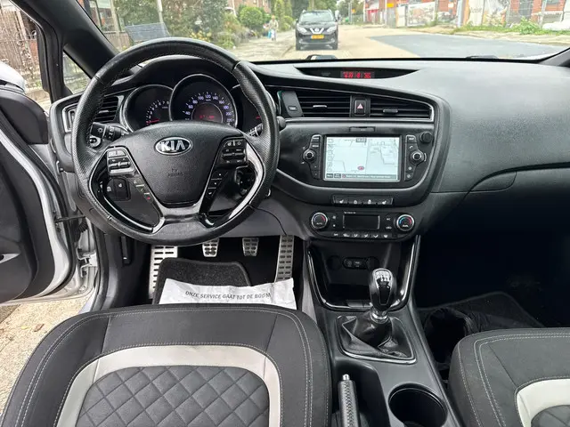 Kia cee'd 1.0 T-GDi GT-Line Summer Edition 2017 Benzine 13