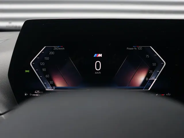 BMW 1 Serie 5-deurs 120 2025 Benzine 22