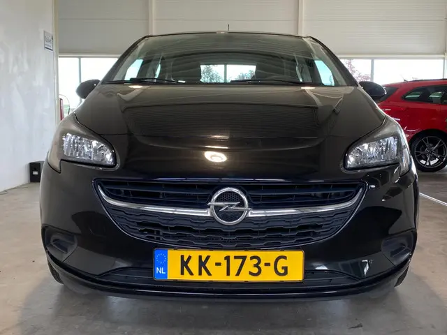 Opel Corsa 1.4 90PK Edition 5drs NL-auto 2016 Benzine 6
