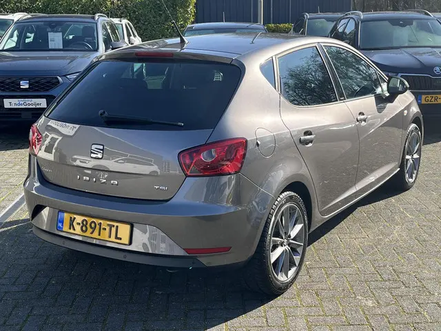 SEAT Ibiza 2