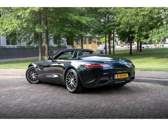 Mercedes-AMG GT Roadster 4.0 2018 Benzine 2
