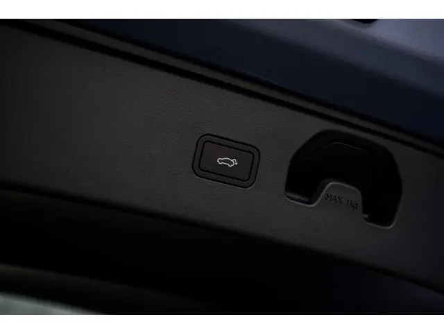 Lynk & Co 02 More 66 kWh 2026 Elektrisch 34