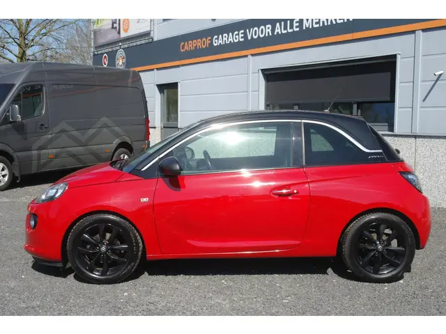 Opel ADAM 3