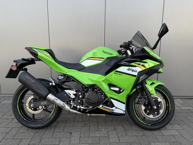 Kawasaki Ninja 500 SE 2024 Benzine