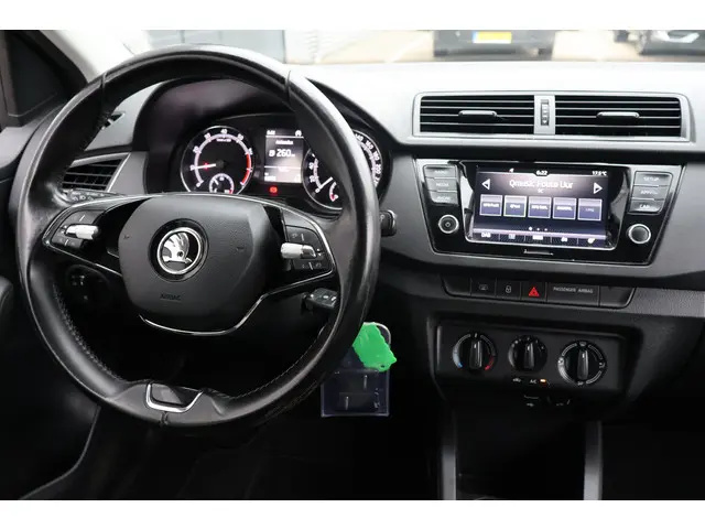 Škoda Fabia Combi 1.0 TSI Ambition 2021 Benzine 21