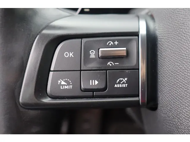 Citroën C4 1.2 Puretech Business Plus 2021 Benzine 19