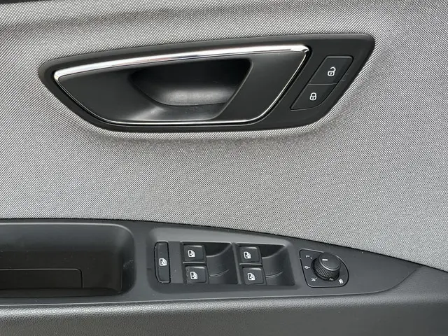 SEAT Leon 1.0 TSI Style Ultimate Edition 2019 Benzine 16