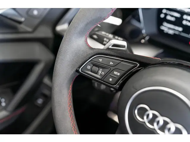 Audi RS3 2.5 TFSI quattro HUD Pano B&O PPF 2022 Benzine 14