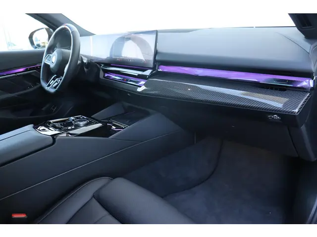 BMW i5 M60 xDrive 84 kWh 2024 Elektrisch 10