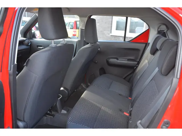 Suzuki Ignis 1.2 Smart Hybrid, airco 2021 Hybride Benzine 24