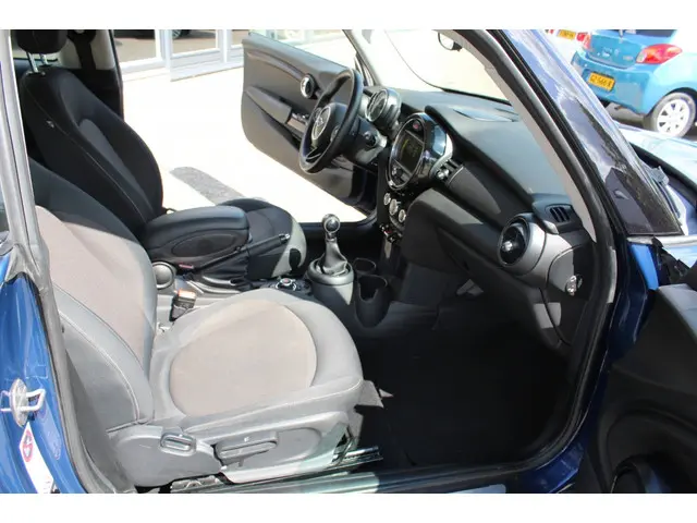 MINI One Mini 1.2 Business 2014 Benzine 19