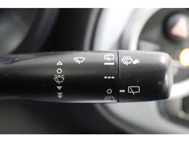 Toyota Yaris 1.5 Hybrid Aspiration, 2014 Hybride Benzine 21