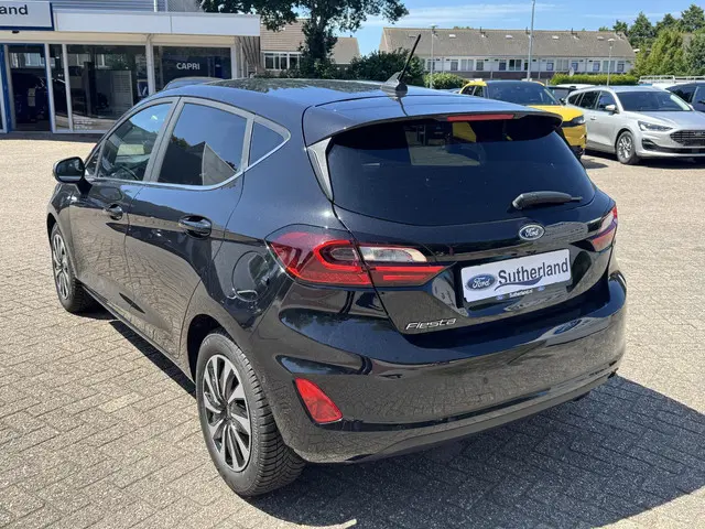 Ford Fiesta 1.0 EcoBoost Hybrid Titanium 2022 Benzine 5