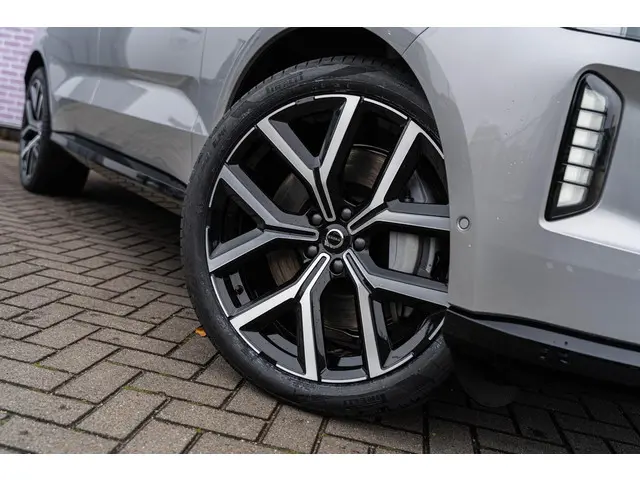 Volvo EX90 Twin Motor AWD 111 kWh Ultra 2025 Elektrisch 5