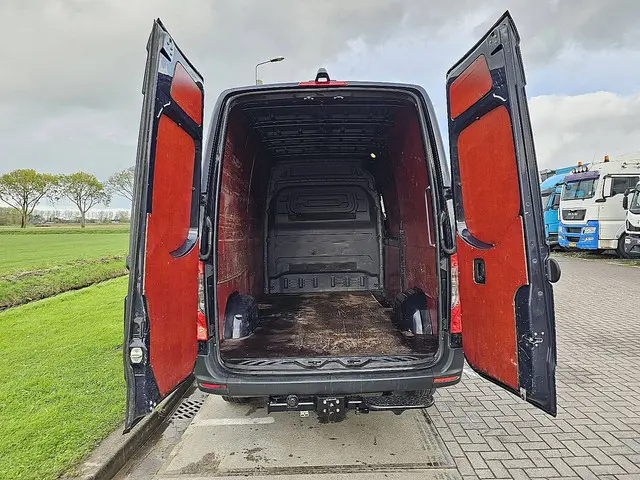 Mercedes-Benz Sprinter 314 2019 Diesel 10