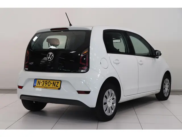 Volkswagen up! 1.0 2021 Benzine 2