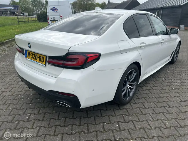 BMW 5 Serie 520d High Executive 2020 Diesel 5