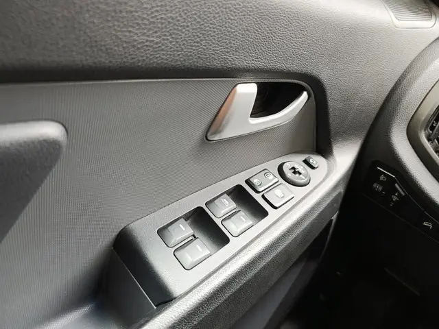 Kia Sportage 1.6 GDI BusinessLine 2014 Benzine 16