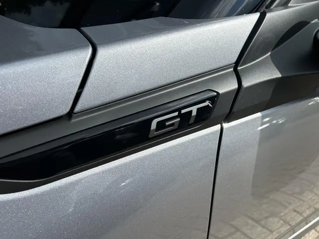 Peugeot 2008 1.2 Hybrid 145 GT 2025 Hybride Benzine 41