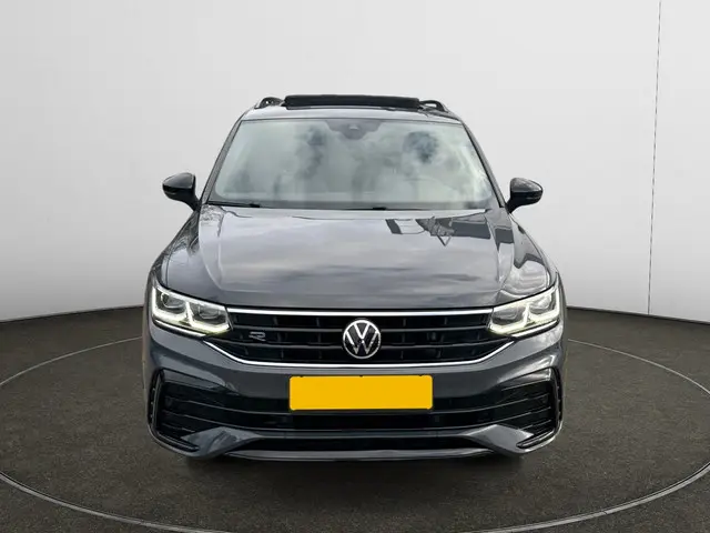 Volkswagen Tiguan 1.5 TSI R-Line Business+ 2022 Benzine 22
