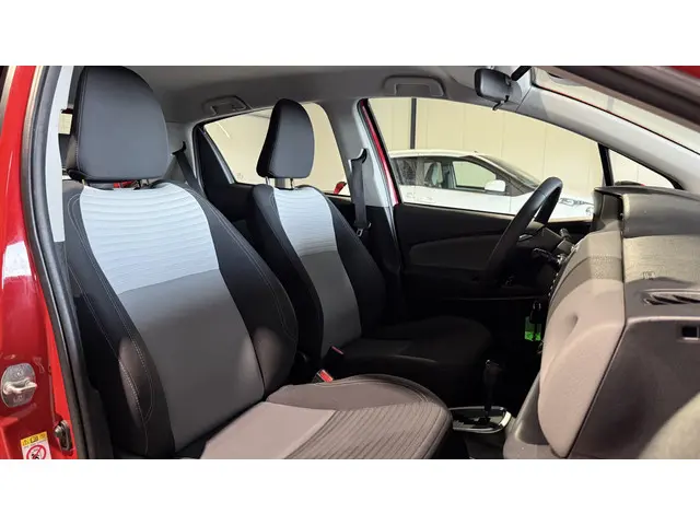 Toyota Yaris 1.5 Hybrid Active 2019 Hybride Benzine 5