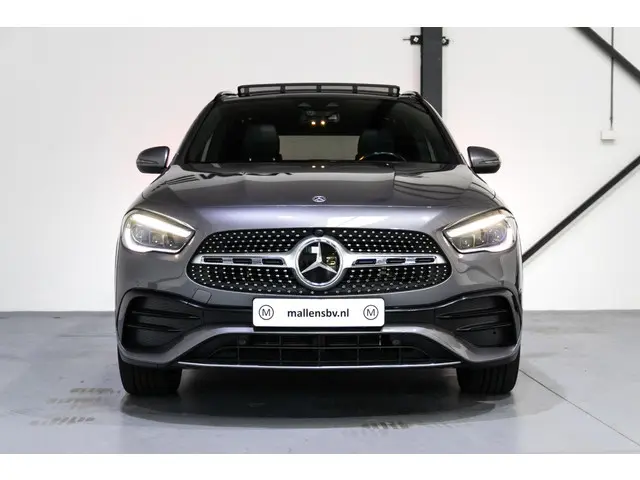 Mercedes-Benz GLA 250 e AMG Line 2021 Hybride Benzine 5