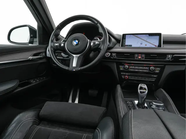 BMW X6 xDrive30d High Executive 2019 Diesel 7