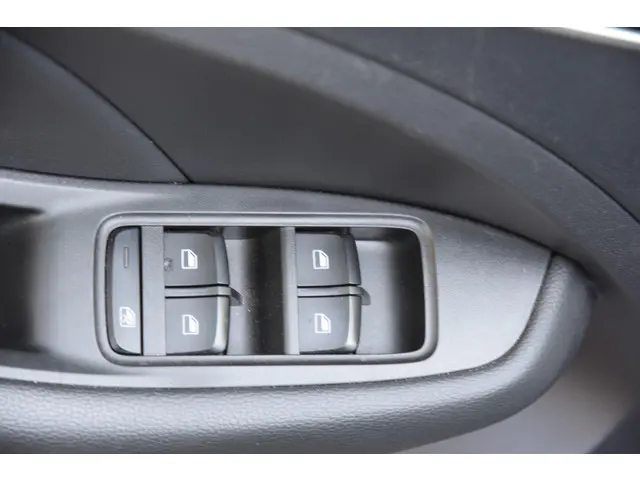 MG ZS-EV MG Luxury 45 kWh 2019 Elektrisch 9