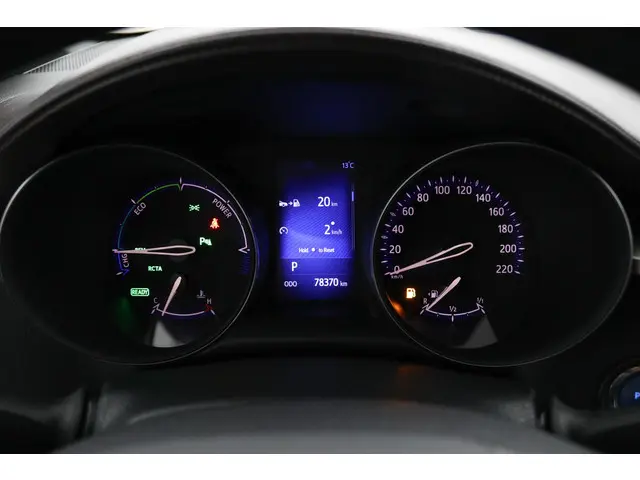 Toyota C-HR 1.8 Hybrid Bi-Tone 2018 Hybride Benzine 6