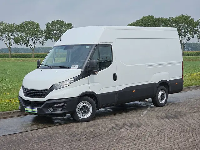Iveco Daily 35S14 2021 Diesel 2