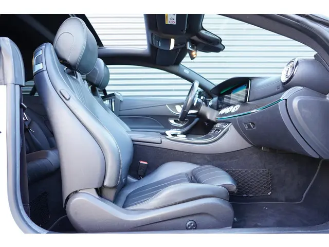 Mercedes-Benz E-Klasse Coupé 200 Premium 2018 Benzine 25