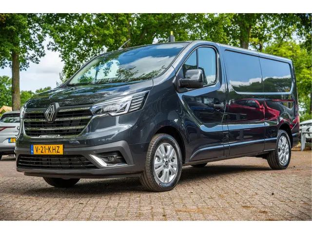 Renault Trafic L2H1 T30 2.0 dCi 170 EDC Extra 2024 Diesel 7