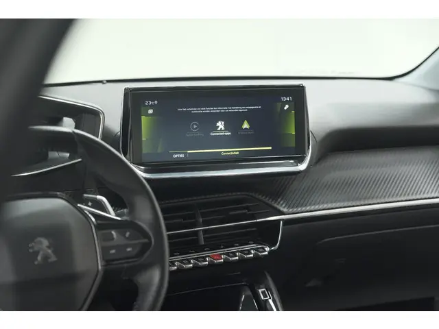 Peugeot 208 PureTech 100 EAT8 Allure 2020 Benzine 53