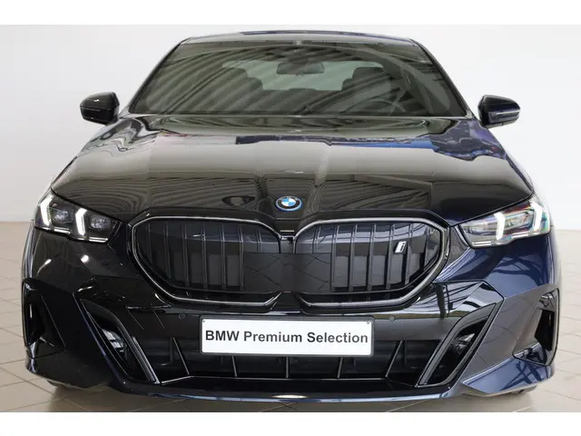BMW i5 Sedan eDrive40 2024 Elektrisch 4
