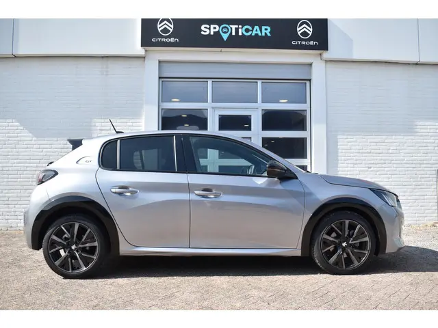 Peugeot 208 PureTech 100 EAT8 GT 2023 Benzine 5