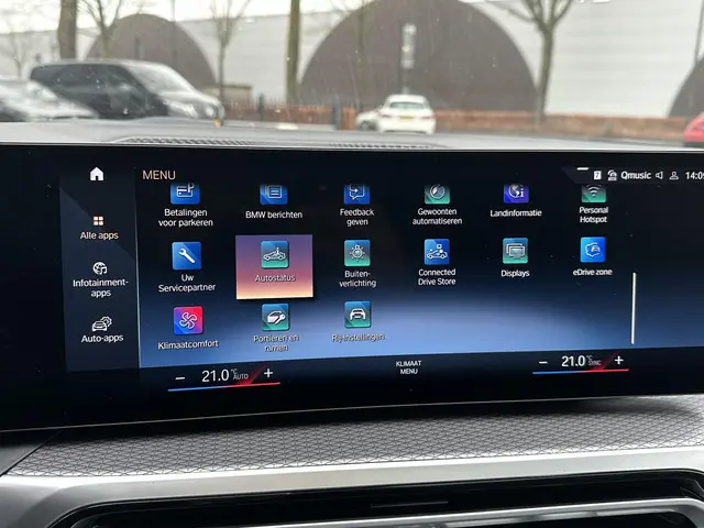 BMW 3 Serie Touring 320e 2024 Hybride Benzine 33