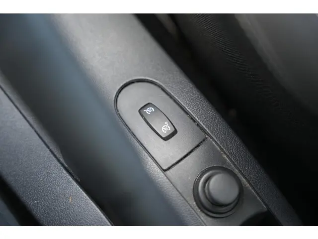 Renault Clio 2.0 RS 2013 Benzine 31