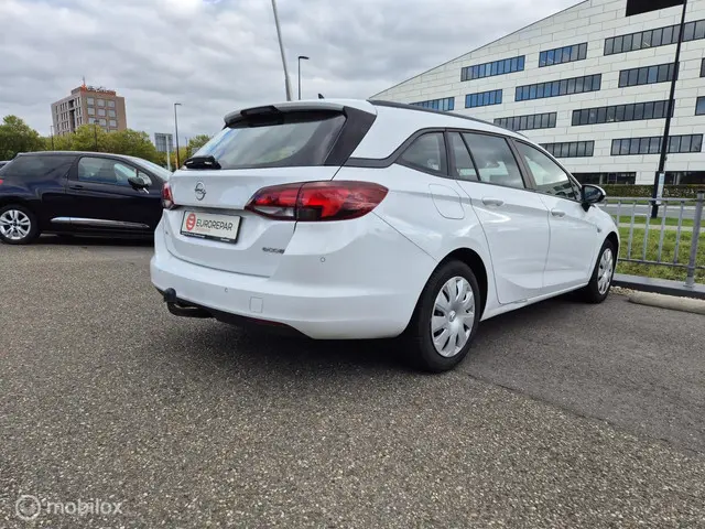 Opel Astra Sports Tourer 1.0 Edition 2016 Benzine 6