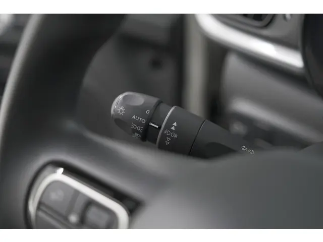 Citroën C3 PureTech 82 S&S Feel Edition 2021 Benzine 36