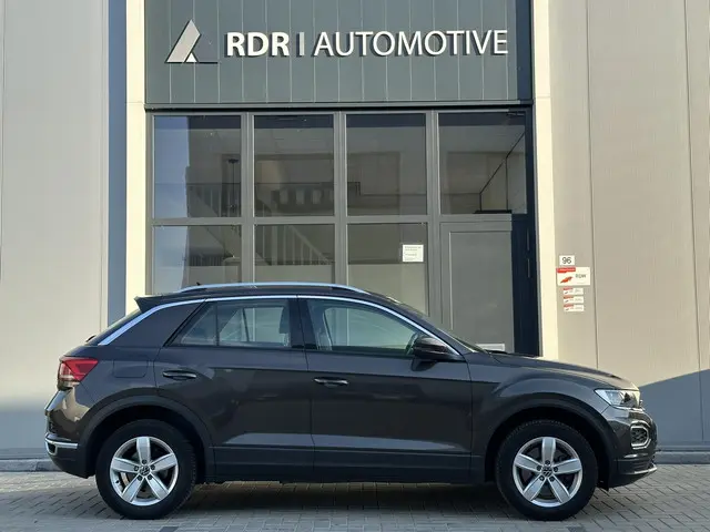 Volkswagen T-Roc - 1.5 TSI Style 2018 Benzine 2
