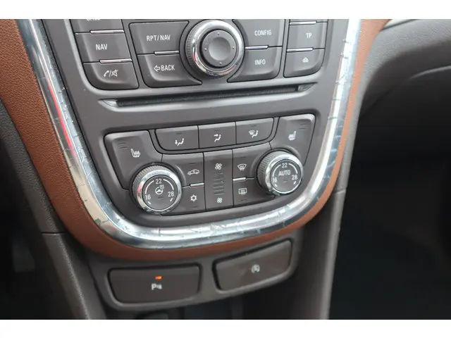 Opel Mokka 1.4 T Cosmo 2014 Benzine 20